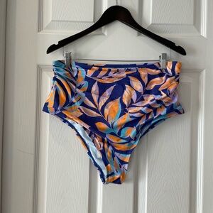 Woman’s floral bikini bottom